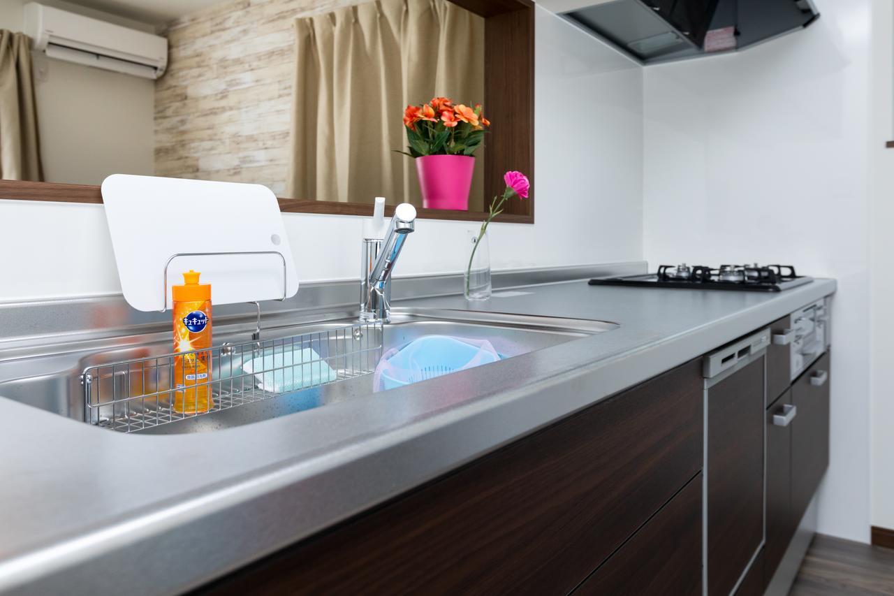 Corlux Villa Osaka Bagian luar foto